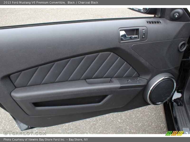 Black / Charcoal Black 2013 Ford Mustang V6 Premium Convertible