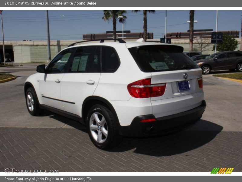 Alpine White / Sand Beige 2010 BMW X5 xDrive30i