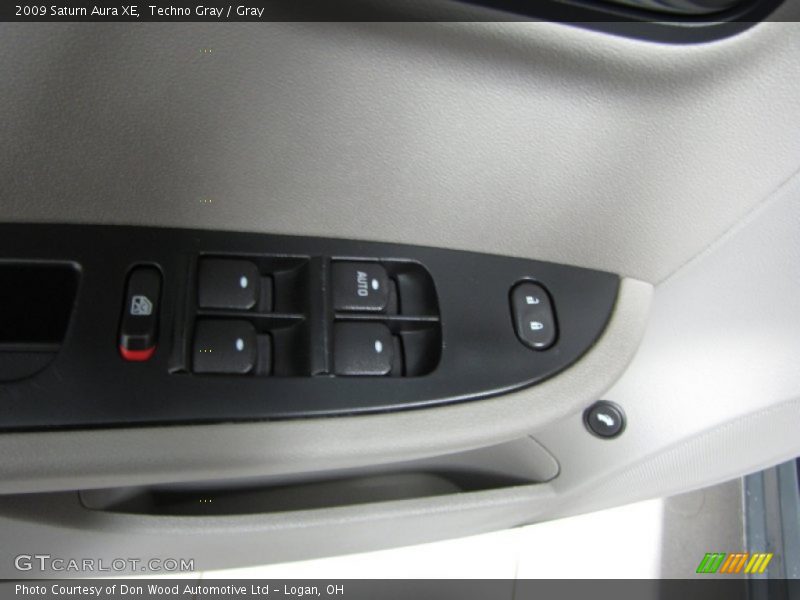 Techno Gray / Gray 2009 Saturn Aura XE