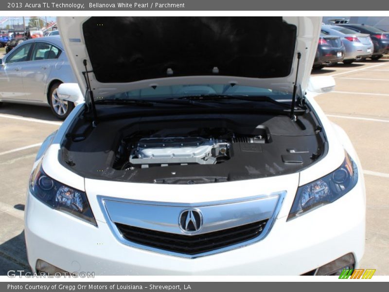Bellanova White Pearl / Parchment 2013 Acura TL Technology