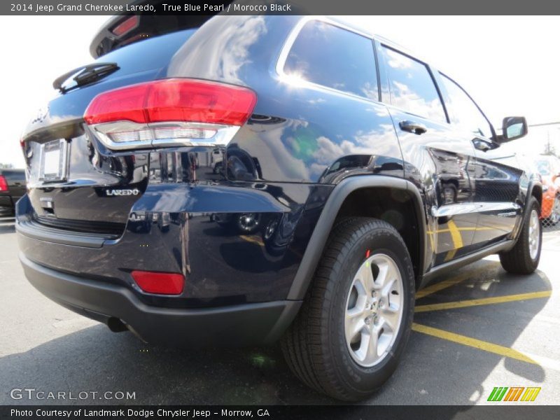 True Blue Pearl / Morocco Black 2014 Jeep Grand Cherokee Laredo