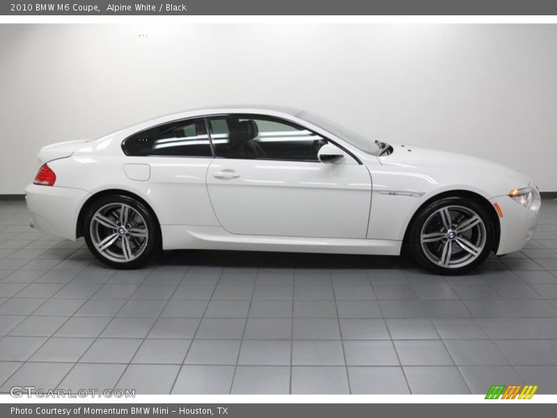 Alpine White / Black 2010 BMW M6 Coupe