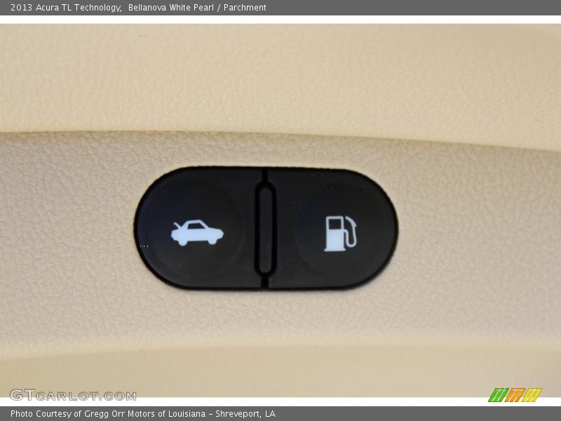 Bellanova White Pearl / Parchment 2013 Acura TL Technology