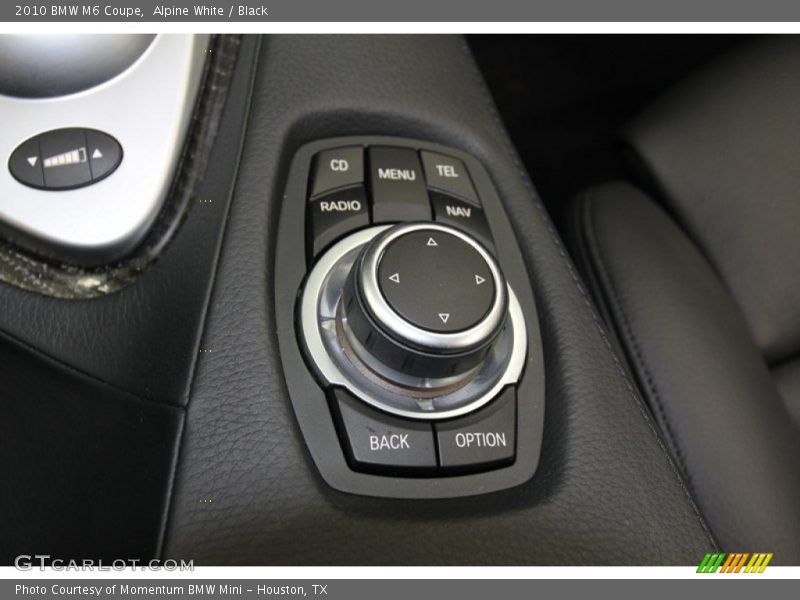 Controls of 2010 M6 Coupe