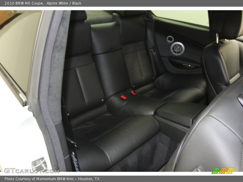 Alpine White / Black 2010 BMW M6 Coupe