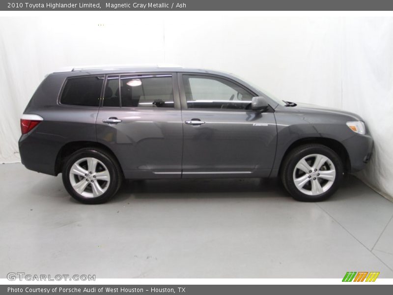 Magnetic Gray Metallic / Ash 2010 Toyota Highlander Limited