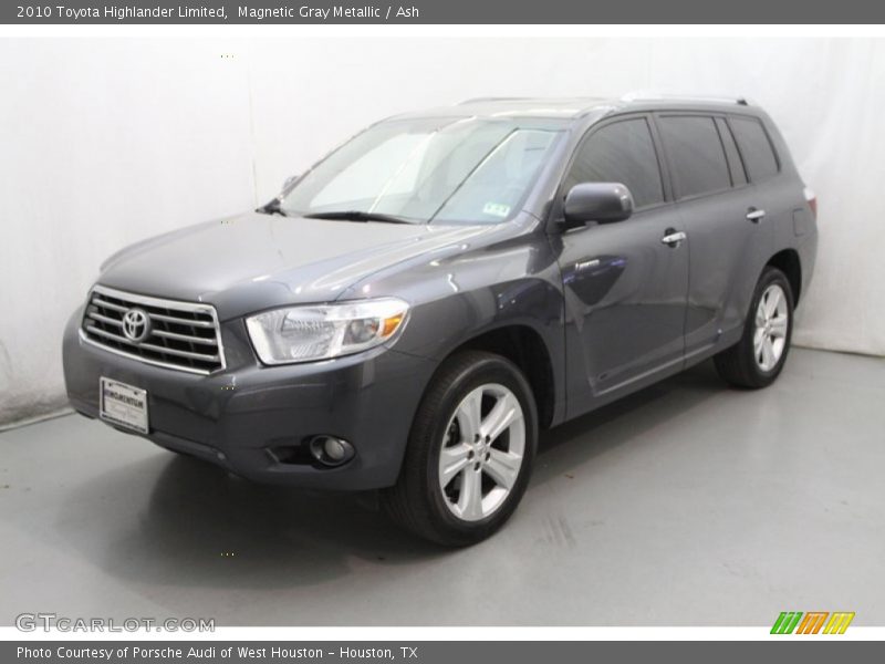 Magnetic Gray Metallic / Ash 2010 Toyota Highlander Limited