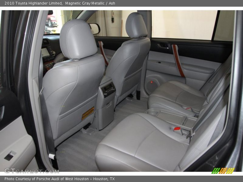 Magnetic Gray Metallic / Ash 2010 Toyota Highlander Limited