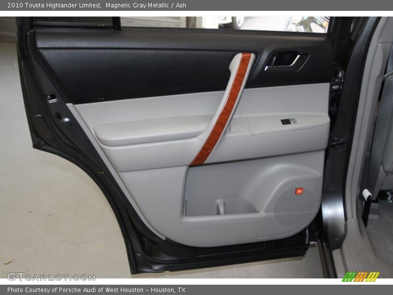 Magnetic Gray Metallic / Ash 2010 Toyota Highlander Limited
