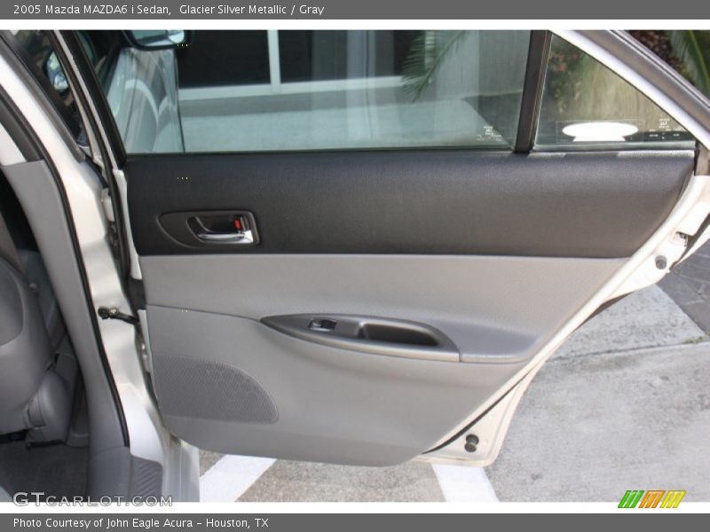 Glacier Silver Metallic / Gray 2005 Mazda MAZDA6 i Sedan