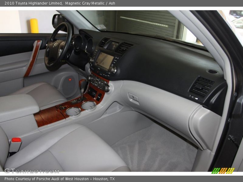 Magnetic Gray Metallic / Ash 2010 Toyota Highlander Limited