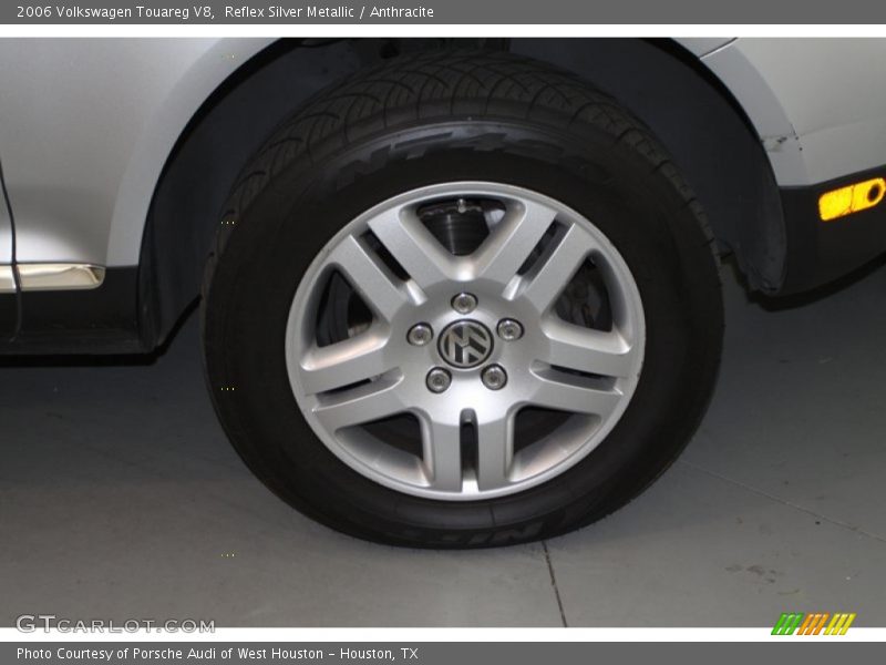 Reflex Silver Metallic / Anthracite 2006 Volkswagen Touareg V8
