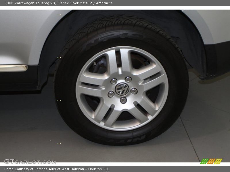 Reflex Silver Metallic / Anthracite 2006 Volkswagen Touareg V8