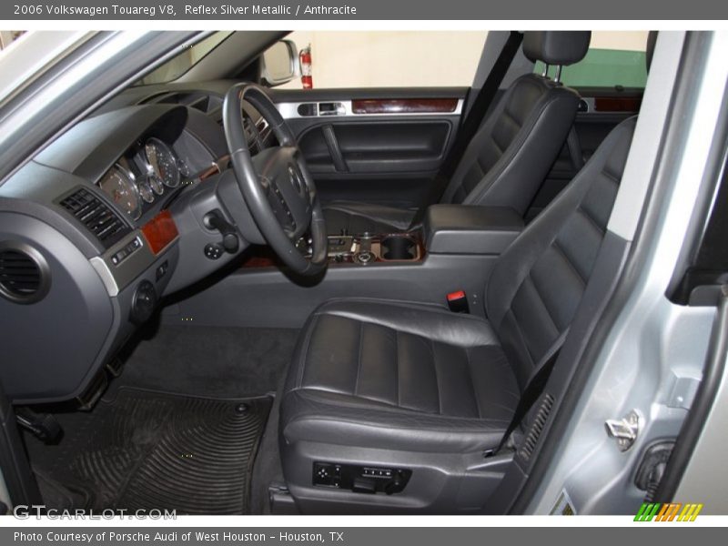 Reflex Silver Metallic / Anthracite 2006 Volkswagen Touareg V8