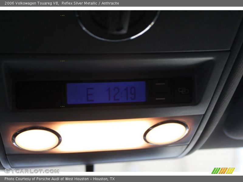 Reflex Silver Metallic / Anthracite 2006 Volkswagen Touareg V8