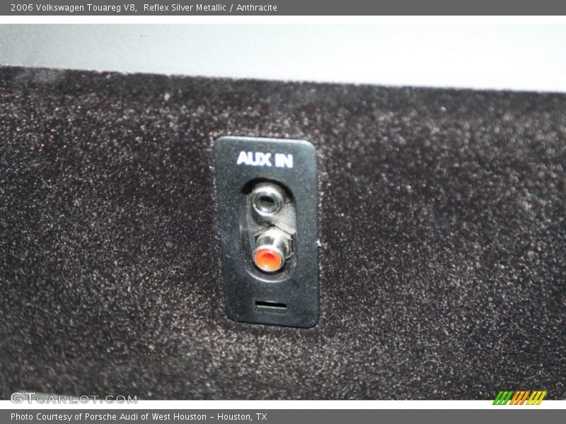 Reflex Silver Metallic / Anthracite 2006 Volkswagen Touareg V8