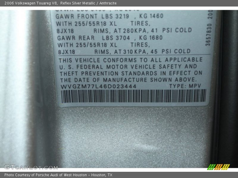 Reflex Silver Metallic / Anthracite 2006 Volkswagen Touareg V8