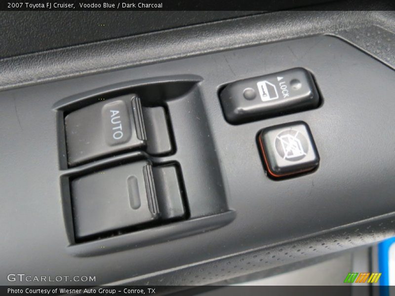 Voodoo Blue / Dark Charcoal 2007 Toyota FJ Cruiser