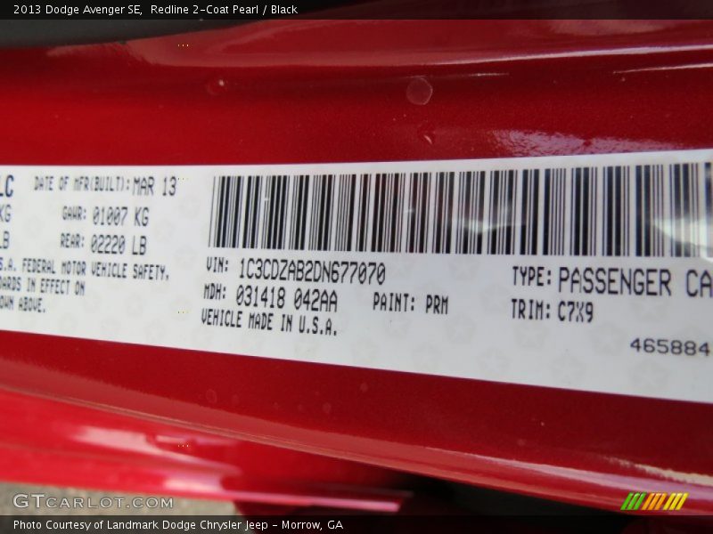 Redline 2-Coat Pearl / Black 2013 Dodge Avenger SE