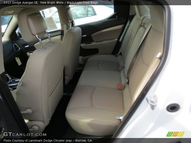 New Bright White / Black/Light Frost Beige 2013 Dodge Avenger SE