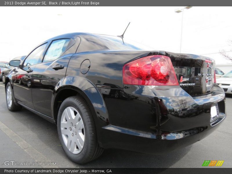 Black / Black/Light Frost Beige 2013 Dodge Avenger SE