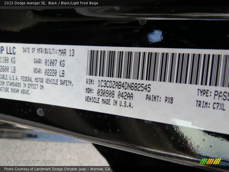 Black / Black/Light Frost Beige 2013 Dodge Avenger SE