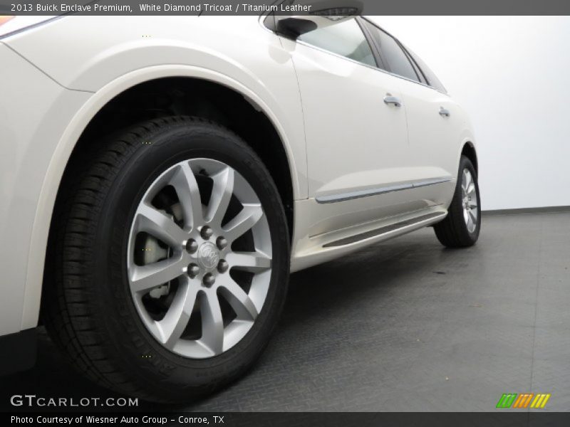 White Diamond Tricoat / Titanium Leather 2013 Buick Enclave Premium