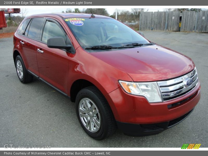 Front 3/4 View of 2008 Edge SE