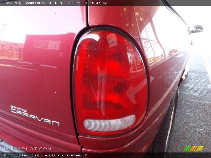 Deep Cranberry Pearl / Mist Gray 1999 Dodge Grand Caravan SE