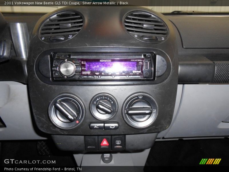Silver Arrow Metallic / Black 2001 Volkswagen New Beetle GLS TDI Coupe