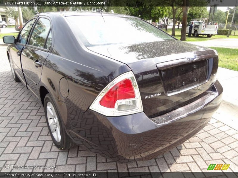 Dark Amethyst Metallic / Light Stone 2007 Ford Fusion SE