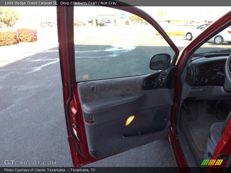 Deep Cranberry Pearl / Mist Gray 1999 Dodge Grand Caravan SE