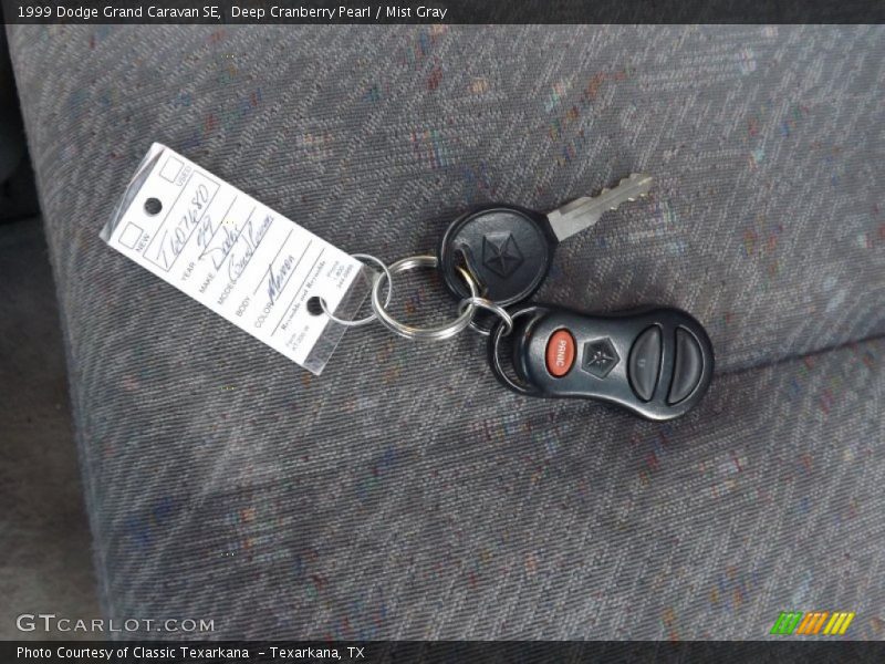Keys of 1999 Grand Caravan SE
