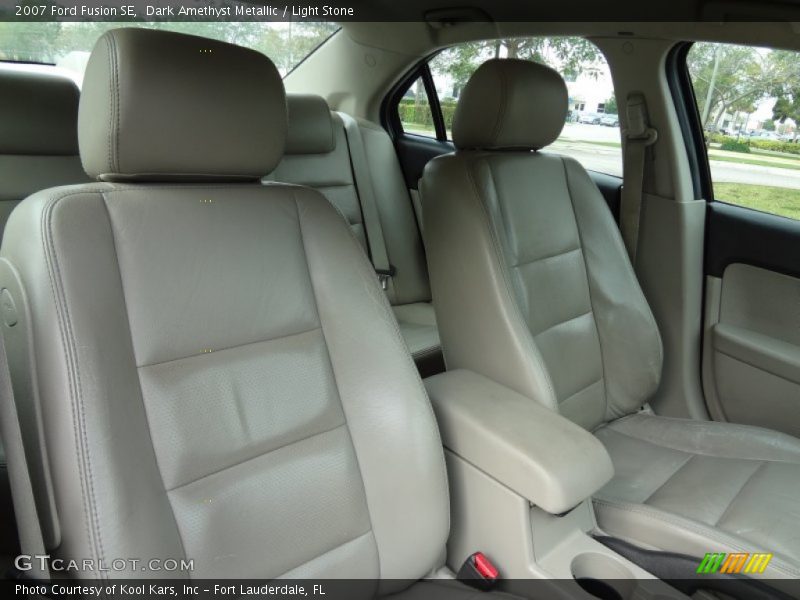 Dark Amethyst Metallic / Light Stone 2007 Ford Fusion SE