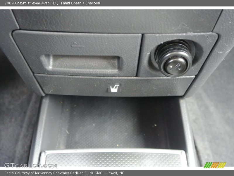 Tahiti Green / Charcoal 2009 Chevrolet Aveo Aveo5 LT