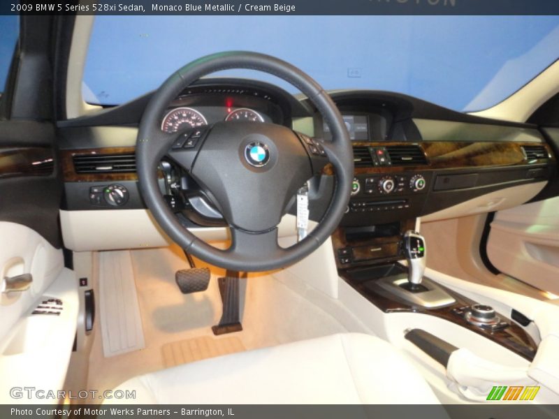 Monaco Blue Metallic / Cream Beige 2009 BMW 5 Series 528xi Sedan