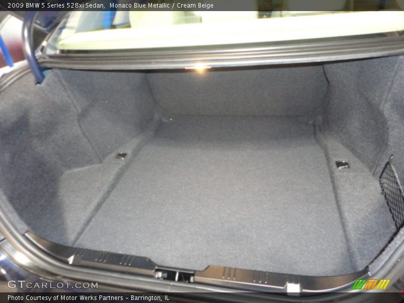 Monaco Blue Metallic / Cream Beige 2009 BMW 5 Series 528xi Sedan