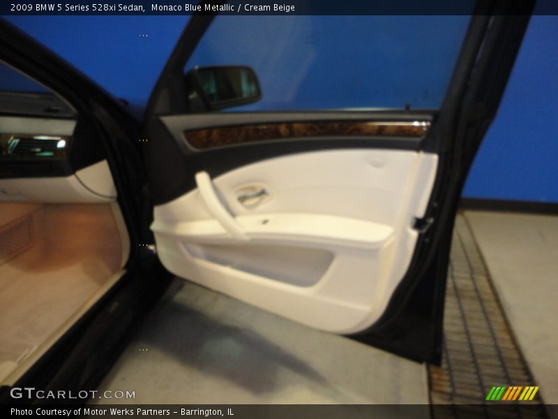 Monaco Blue Metallic / Cream Beige 2009 BMW 5 Series 528xi Sedan