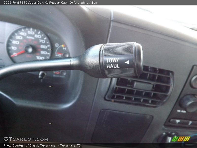 Oxford White / Tan 2006 Ford F250 Super Duty XL Regular Cab