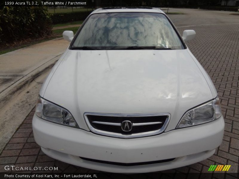 Taffeta White / Parchment 1999 Acura TL 3.2