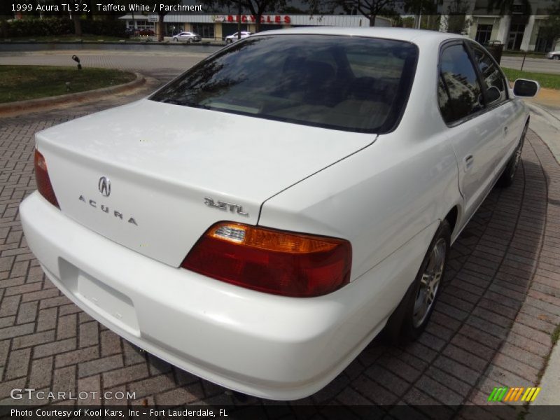 Taffeta White / Parchment 1999 Acura TL 3.2