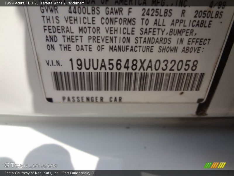 Taffeta White / Parchment 1999 Acura TL 3.2