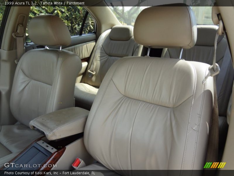 Taffeta White / Parchment 1999 Acura TL 3.2