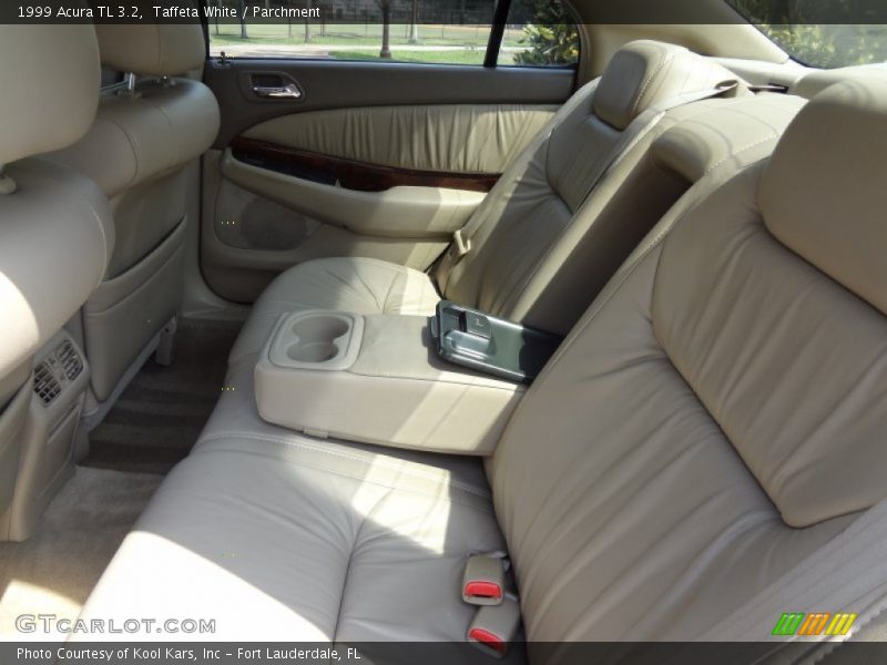 Taffeta White / Parchment 1999 Acura TL 3.2