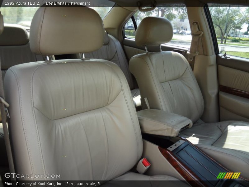Taffeta White / Parchment 1999 Acura TL 3.2