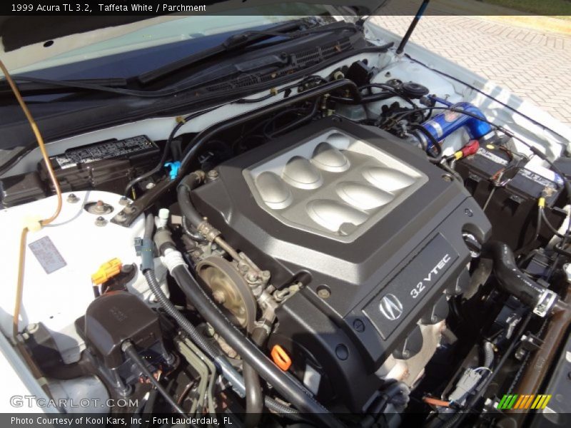 Taffeta White / Parchment 1999 Acura TL 3.2