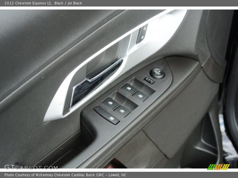 Black / Jet Black 2013 Chevrolet Equinox LS