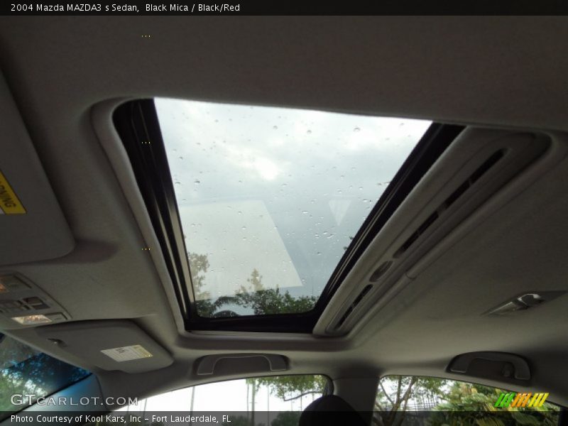 Black Mica / Black/Red 2004 Mazda MAZDA3 s Sedan