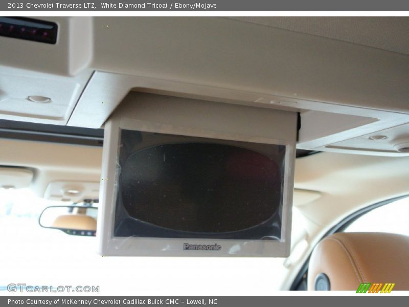 Entertainment System of 2013 Traverse LTZ
