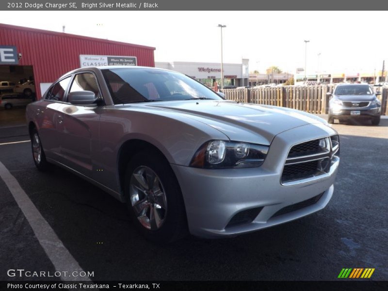Bright Silver Metallic / Black 2012 Dodge Charger SE